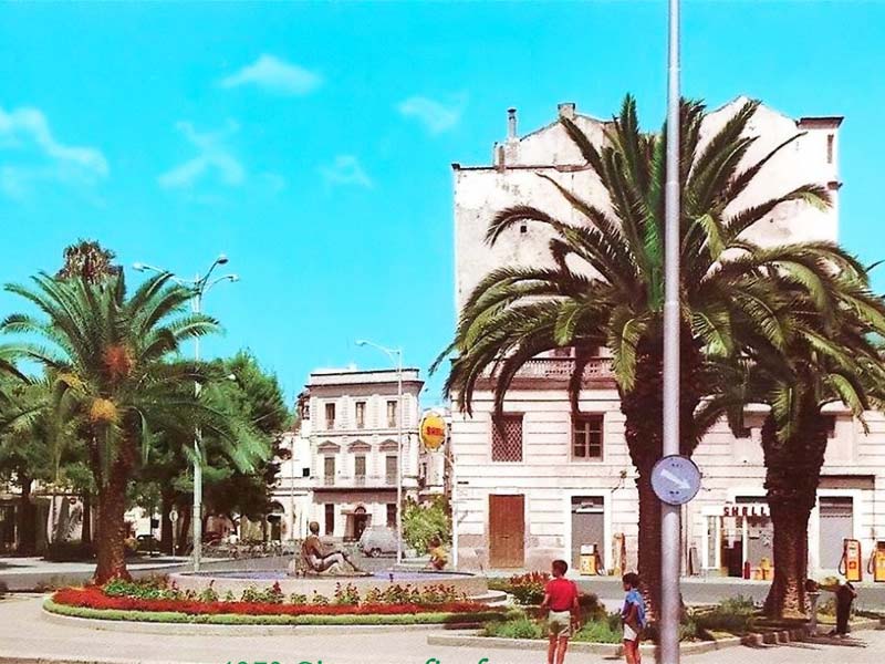Piazza Alighieri - 30