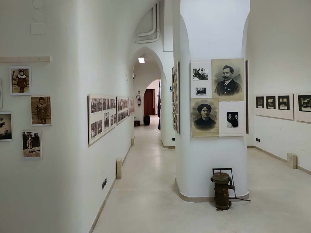 25 - MU.FO. Museo Fotografico Cittadino - Galatina